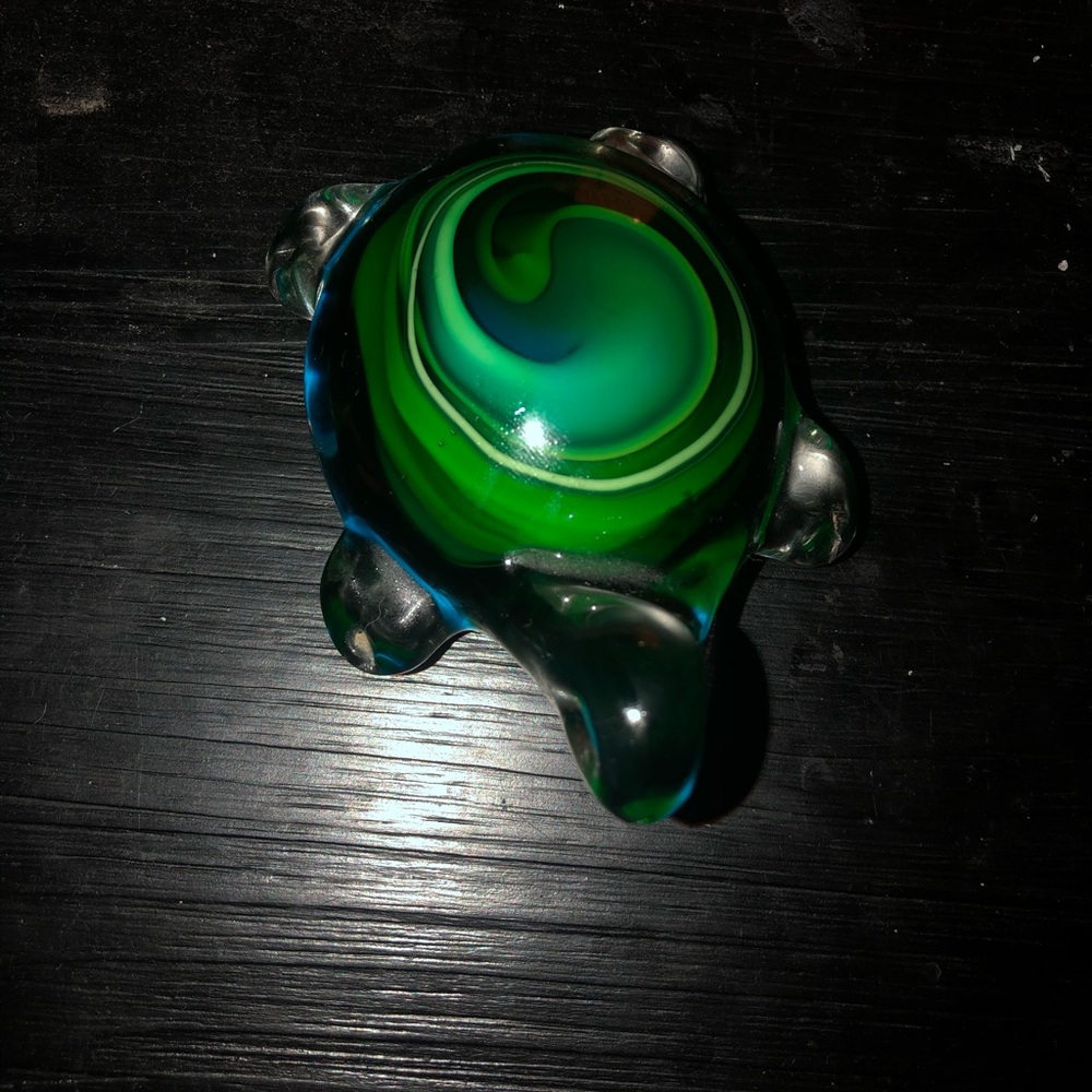 Glass sea turtle